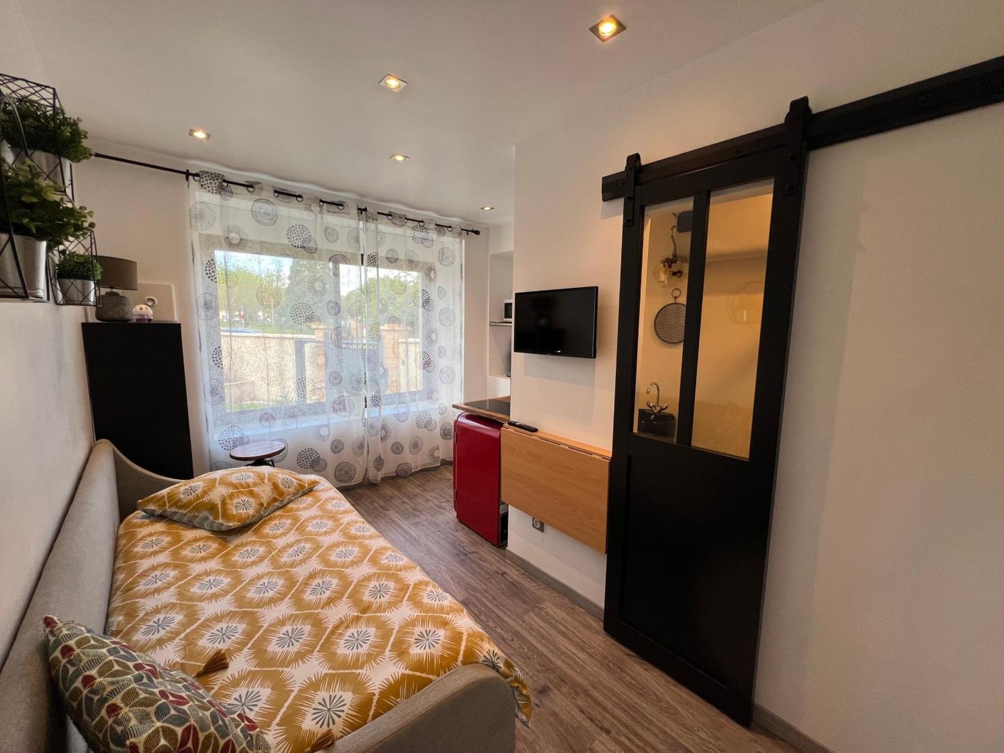 Les Haltes De La Rive Gauche Apartment Sury-pres-Lere Exterior photo